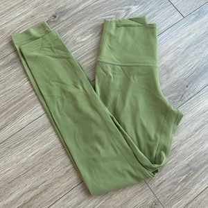 Lulu Align High Rise Pant 25” size 4